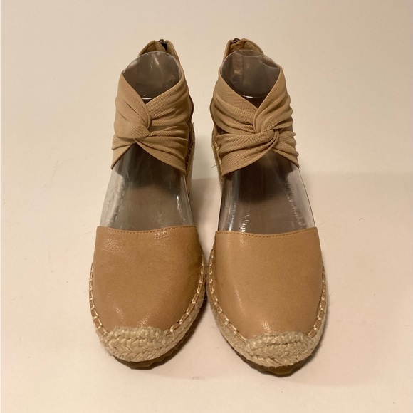 Eileen Fisher Cream Leather Ankle Fabric Strap Espadrille Wedges size 6 - Picture 7 of 16